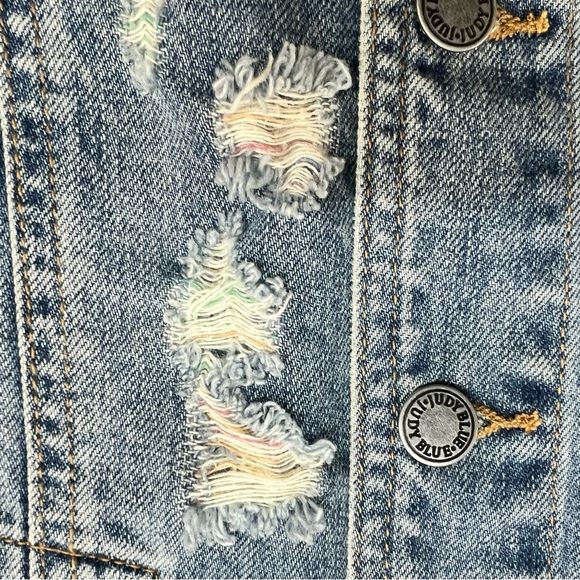 NEW Judy Blue Medium blue Distressed Trucker Jacket Rainbow Thread - Picture 4 of 6